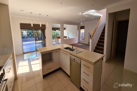 Property photo of 20 Umbrella Way Point Cook VIC 3030