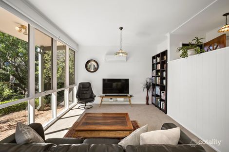 Property photo of 4 McGowen Close Spence ACT 2615