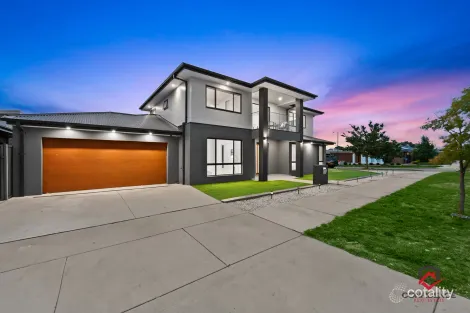 Property photo of 11 Booroolong Street Throsby ACT 2914