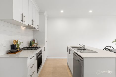 Property photo of 8 Kenyte Walk Doreen VIC 3754