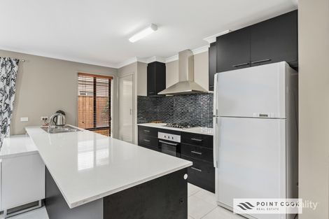 Property photo of 60 Alamanda Boulevard Point Cook VIC 3030