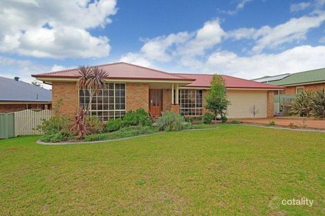 Property photo of 8 Scribbly Gum Crescent Ulladulla NSW 2539