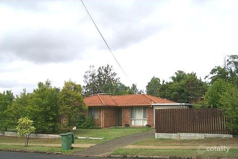 2a Silvertop St, Hillcrest, QLD 4118