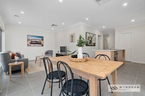 Property photo of 18 Cousens Street Tarneit VIC 3029