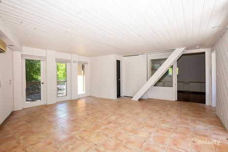 Property photo of 1 Carnarvon Road Essendon VIC 3040