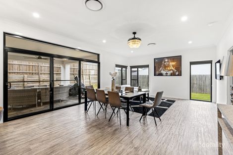Property photo of 10 Renshaw Crescent Kearneys Spring QLD 4350