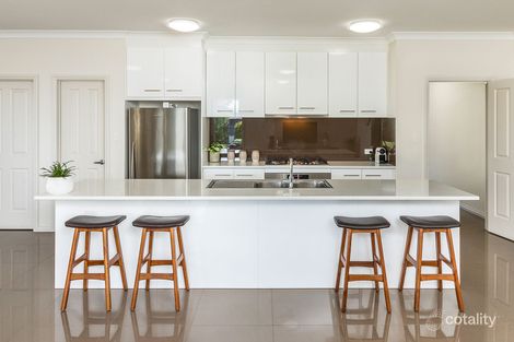 Property photo of 13 Hallmark Court Mount Barker SA 5251