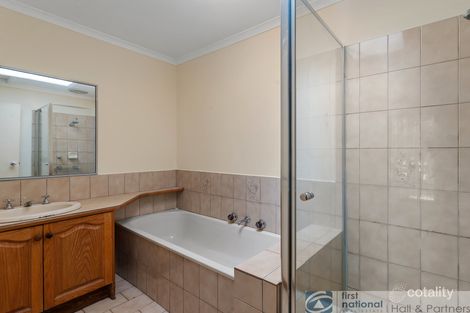 Property photo of 37/2-12 Temple Street Ashwood VIC 3147