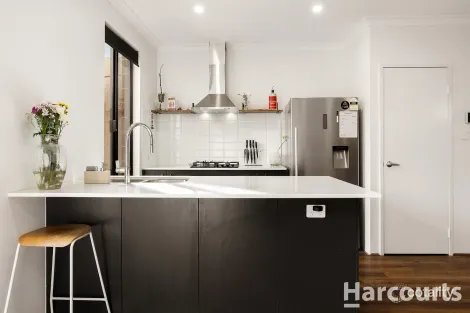 111 Dragonfly Bvd, Lakelands, WA 6180