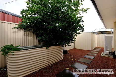 Property photo of 8 Napoleon Way Bertram WA 6167