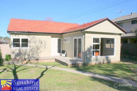 18 Engadine Ave, Engadine, NSW 2233