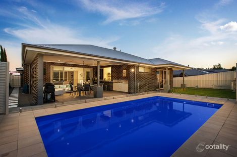 Property photo of 8 Fyfe Court West Wodonga VIC 3690