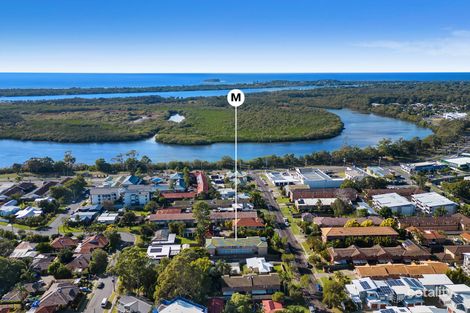 Property photo of 2/13 William Street Tweed Heads South NSW 2486