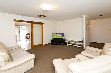 Property photo of 11 Moss Street Huntingdale WA 6110
