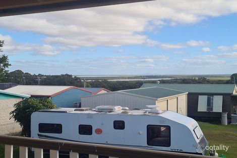 Property photo of 27 Curlew Terrace River Heads QLD 4655