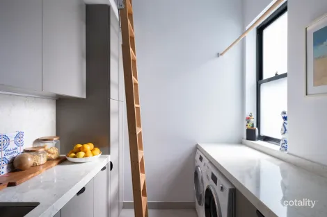 Property photo of 21 St James Road Bondi Junction NSW 2022