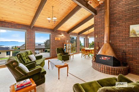 Property photo of 13 Kalina Crescent Park Grove TAS 7320