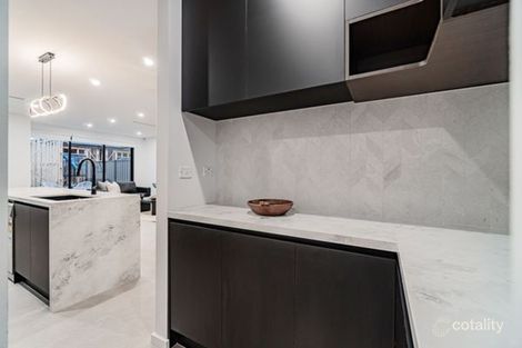 Property photo of 4 Callicoma Street Mickleham VIC 3064