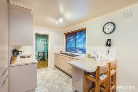 Property photo of 5 Belsize Court Endeavour Hills VIC 3802