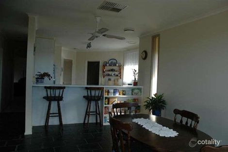 Property photo of 24 Ardcloney Drive Sunbury VIC 3429