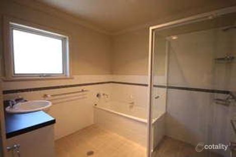 Property photo of 2/2D Lachlan Street Thirroul NSW 2515