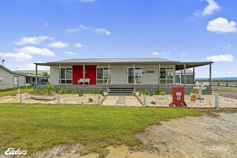 Property photo of 17 Wight Street Manns Beach VIC 3971