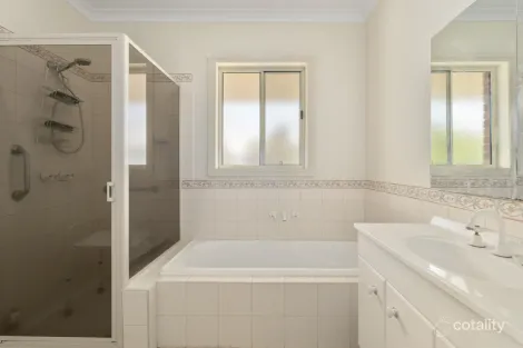 Property photo of 2 Box Lane Benalla VIC 3672