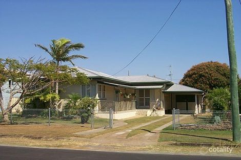 21 Bates St, Svensson Heights, QLD 4670