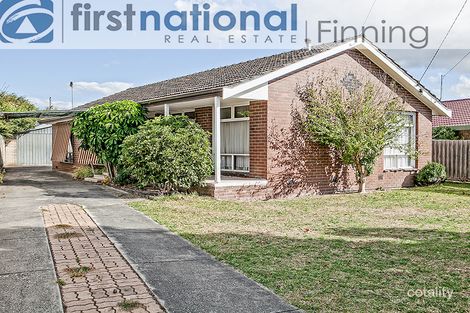 Property photo of 30 Campbell Parade Cranbourne VIC 3977