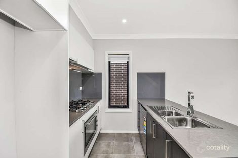 Property photo of 19 Tropea Street Austral NSW 2179