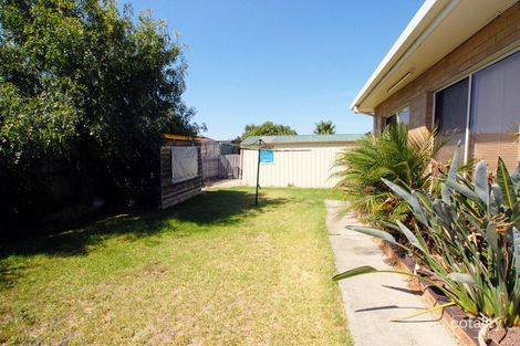 Property photo of 6 Coonawarra Drive Thomastown VIC 3074