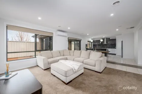 Property photo of 36 Wendouree Drive Kialla VIC 3631