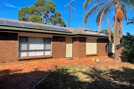 Property photo of 2 Baldina Crescent Craigmore SA 5114