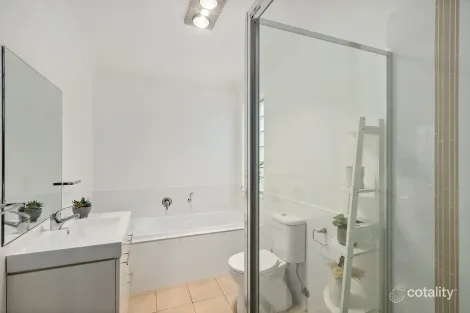 Property photo of 8 Jemima Close Flinders NSW 2529