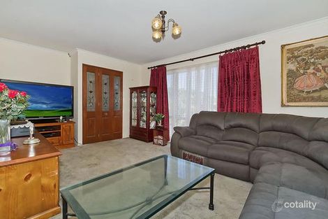 Property photo of 8 Cale Court Craigmore SA 5114