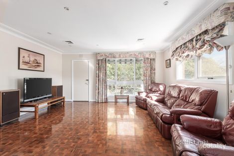 Property photo of 18 Singleton Road Balwyn North VIC 3104