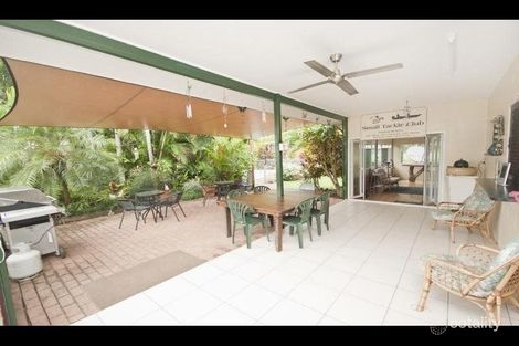 Property photo of 8 Harrison Close Kanimbla QLD 4870