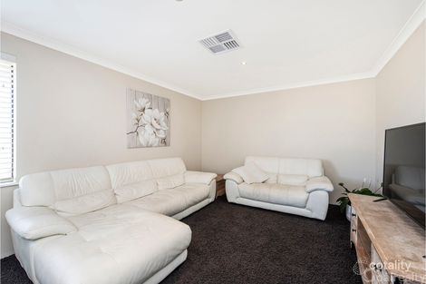 Property photo of 18 Colebrook Circle Secret Harbour WA 6173
