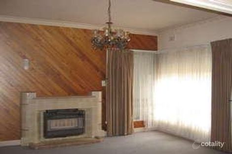 Property photo of 2 Rawson Avenue Sunshine VIC 3020