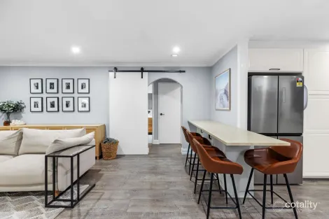 9/151 GILDERCLIFFE ST, SCARBOROUGH, WA 6019