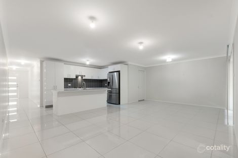 Property photo of 14 Oates Street Spring Farm NSW 2570