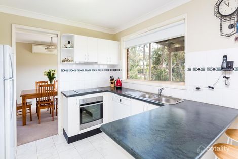 Property photo of 1 Canopus Close Marmong Point NSW 2284