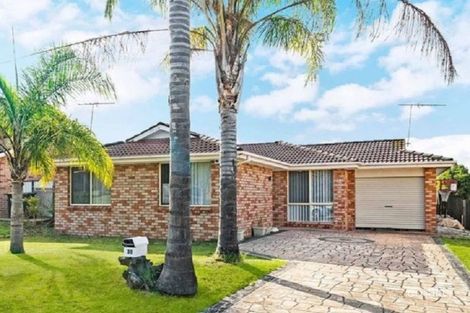 38 Carbasse Cres, St Helens Park, NSW 2560