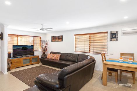 Property photo of 48 Kathleen White Crescent Killarney Vale NSW 2261