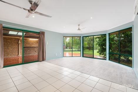 Property photo of 51 Bellenden Close Munruben QLD 4125