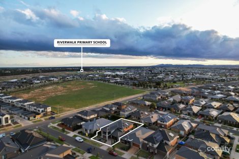 Property photo of 16 Buckland Circuit Werribee VIC 3030