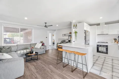 Property photo of 8 Olin Close Cranebrook NSW 2749