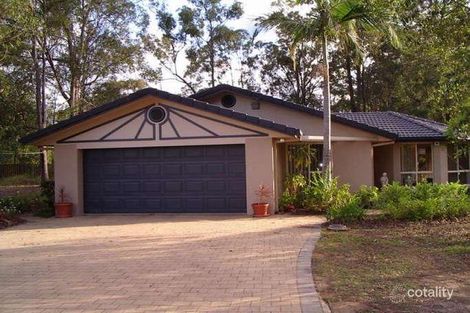 8 Belltop Ct, Helensvale, QLD 4212