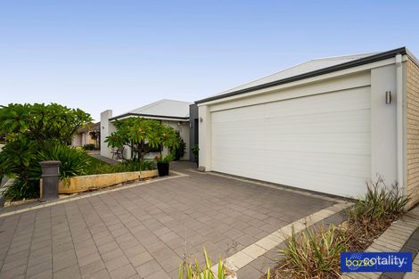Property photo of 25 Versailles Turn Landsdale WA 6065