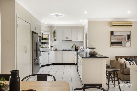 Property photo of 10 Saint Andrews Court Middle Ridge QLD 4350